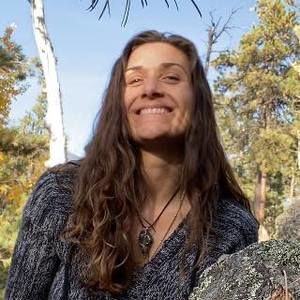 Meet your Posher, Deni